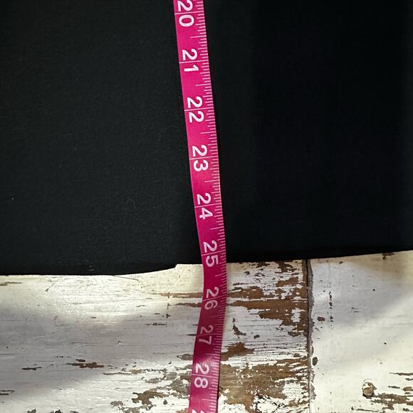 Escada Black 100% Pure New Wool Straight Pencil Skirt Size 42 or U.S. 12 - Picture 5 of 8